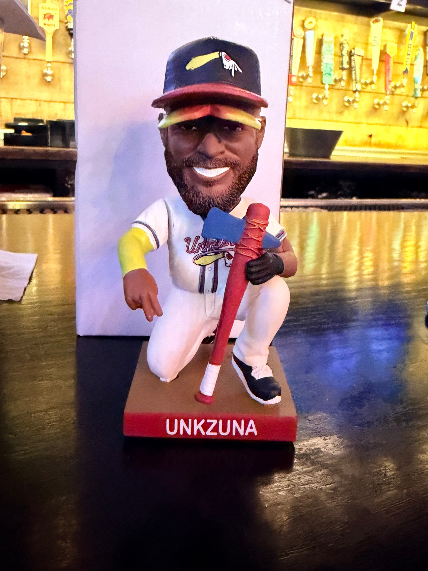 UnkZuna bobblehead