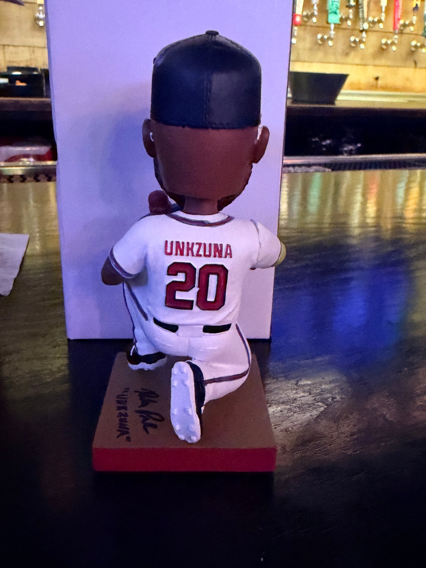 UnkZuna bobblehead